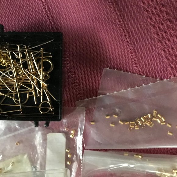 Gold tone  bundle Jewelry making supply - Picture 4 of 5